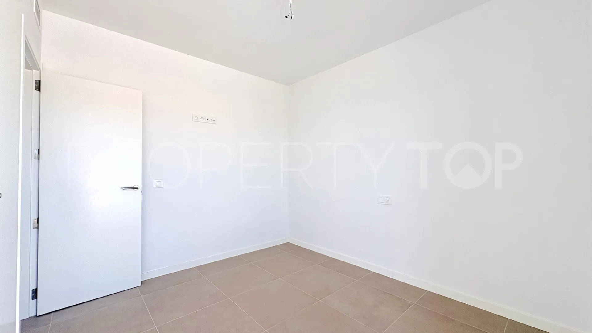 For sale Playamarina 3 bedrooms penthouse