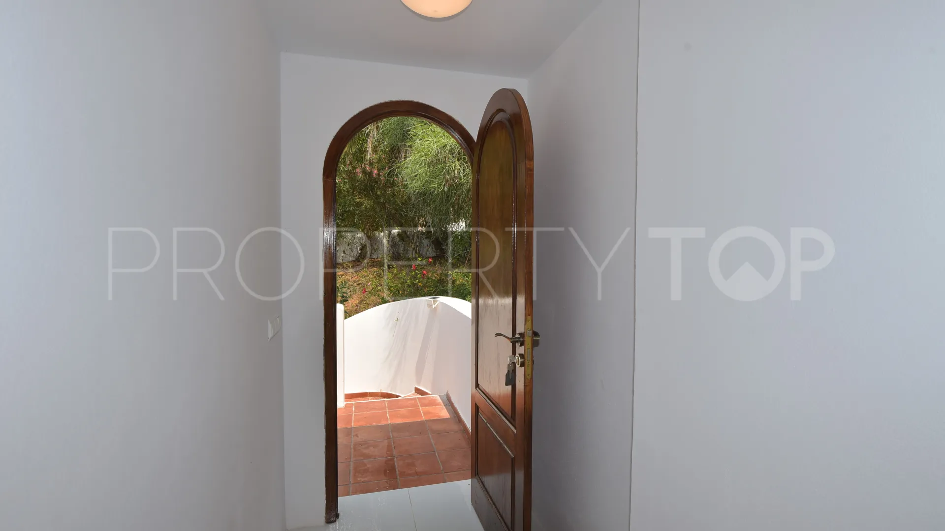 Se vende villa de 3 dormitorios en Cala Llonga