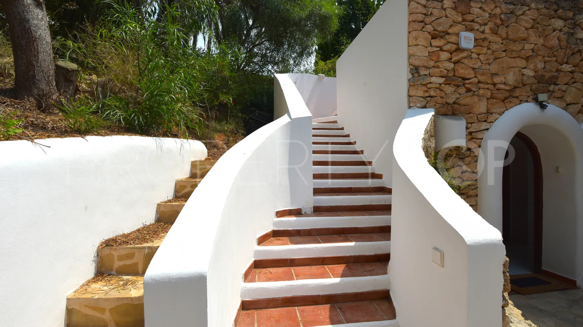 Se vende villa de 3 dormitorios en Cala Llonga