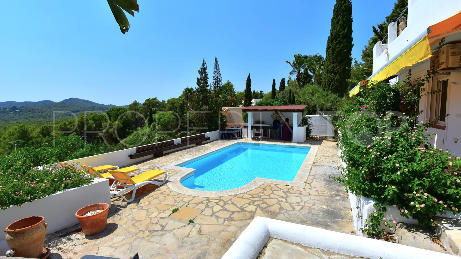 Se vende villa de 3 dormitorios en Cala Llonga