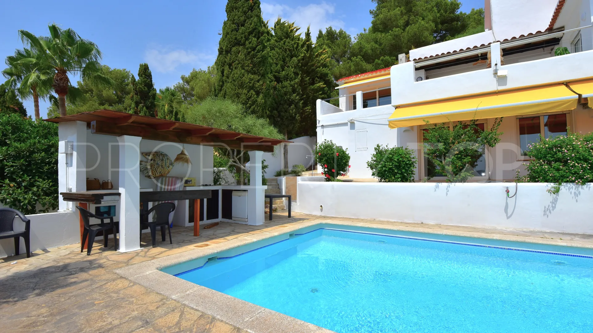 Se vende villa de 3 dormitorios en Cala Llonga