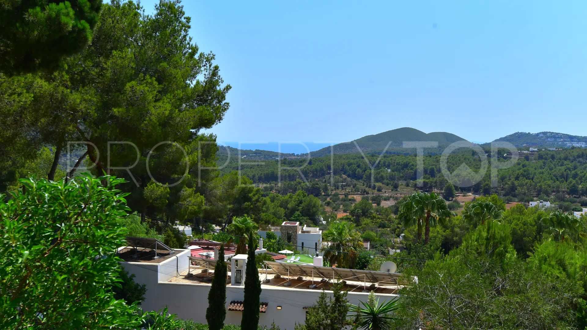Se vende villa de 3 dormitorios en Cala Llonga