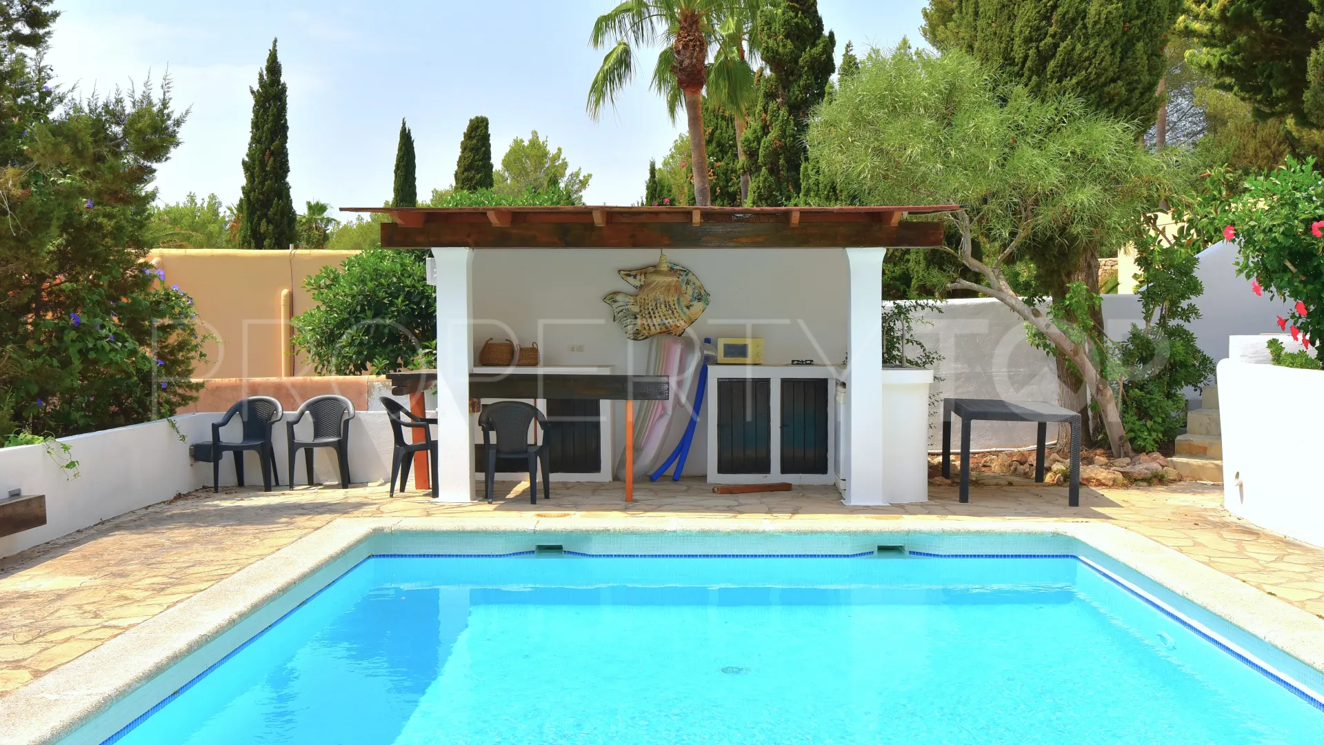Se vende villa de 3 dormitorios en Cala Llonga