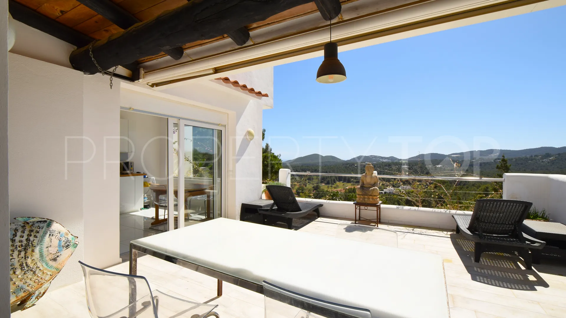 Se vende villa de 3 dormitorios en Cala Llonga
