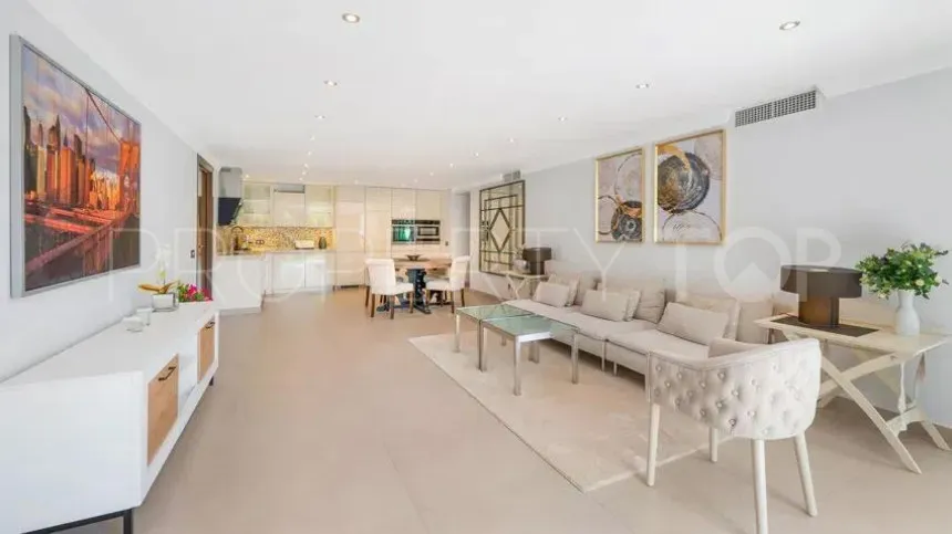 For sale villa with 8 bedrooms in Linda Vista Baja