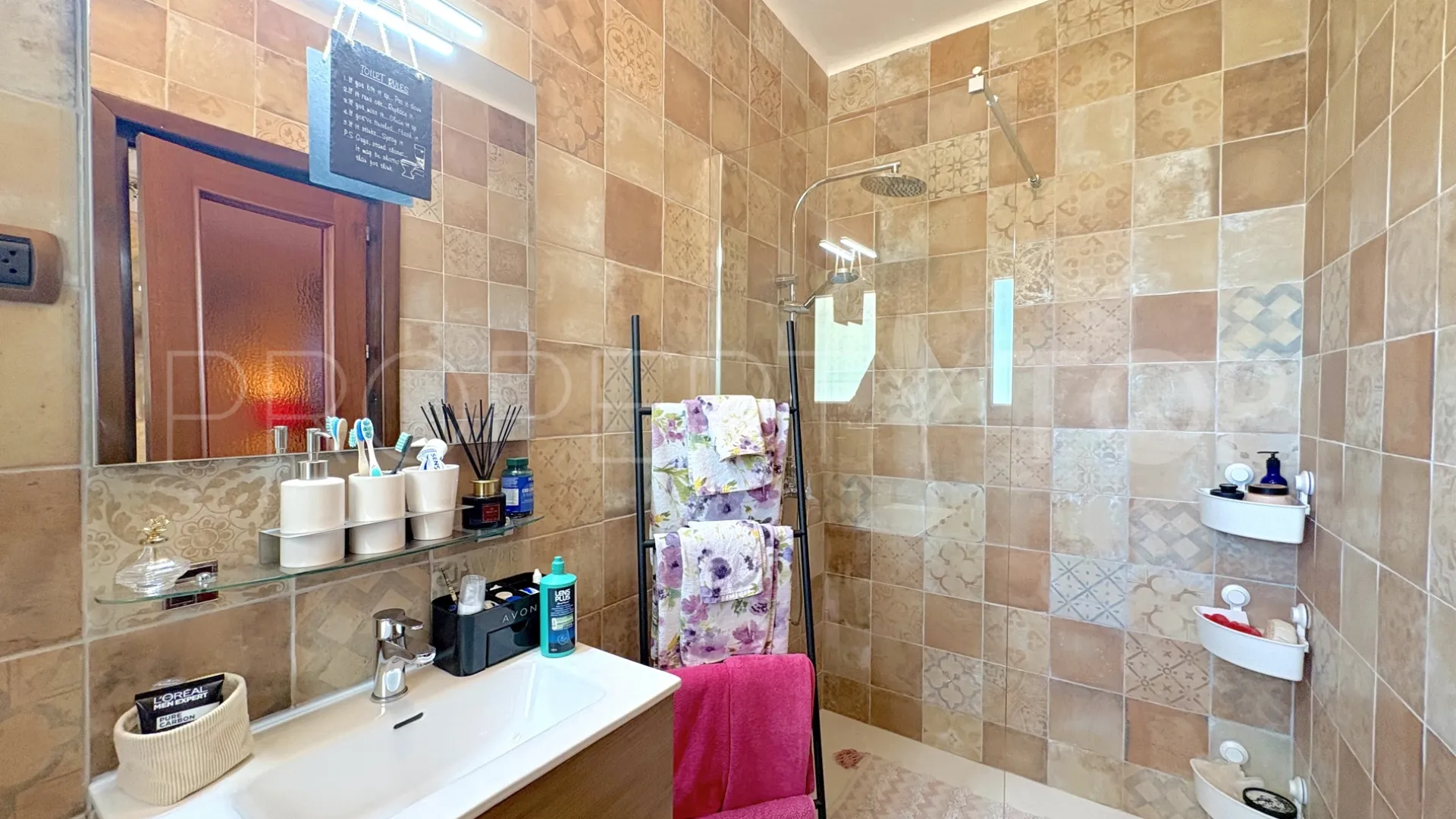 Comprar casa en Cala de Mijas con 5 dormitorios