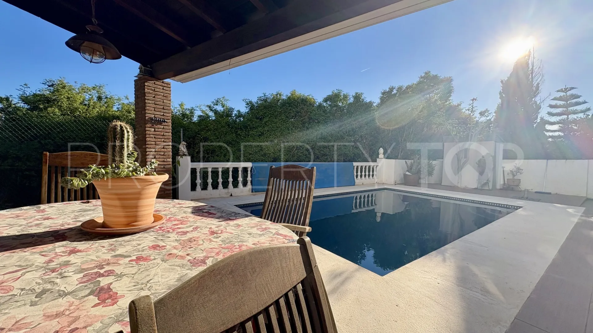Comprar casa en Cala de Mijas con 5 dormitorios