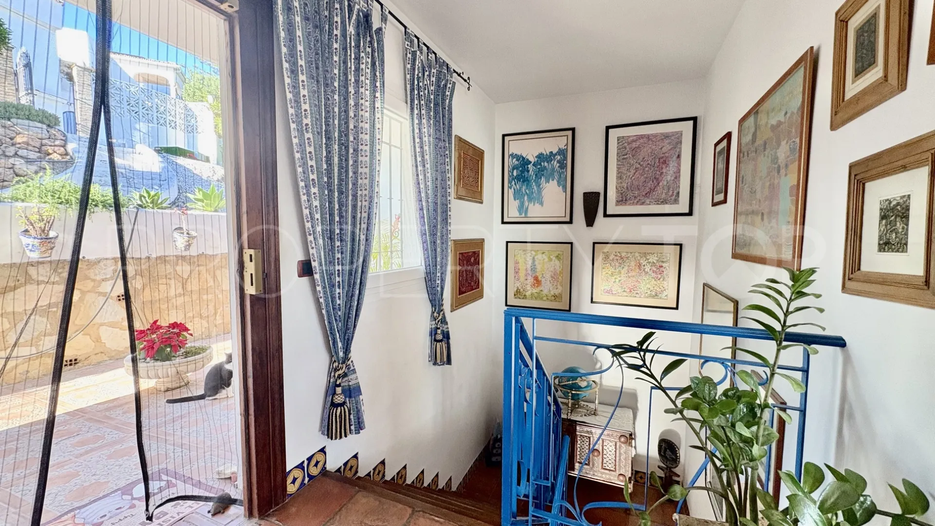 Comprar casa en Cala de Mijas con 5 dormitorios