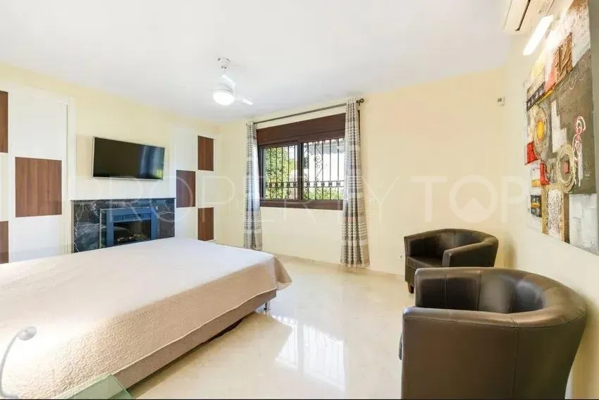 5 bedrooms Atalaya villa for sale