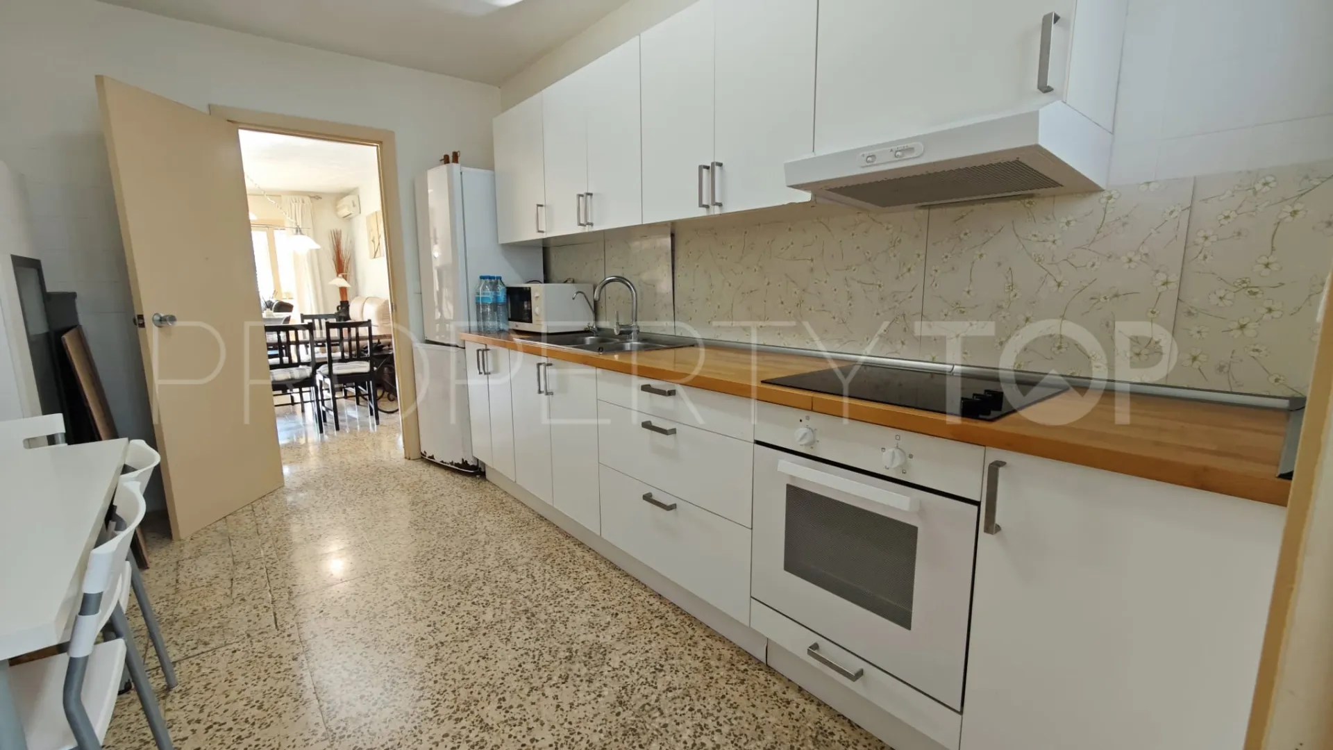 Ground floor apartment with 4 bedrooms for sale in Puig D'en Valls