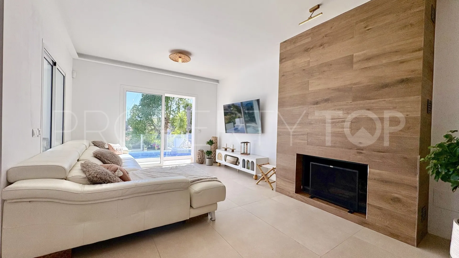 Casa a la venta con 3 dormitorios en Riviera del Sol
