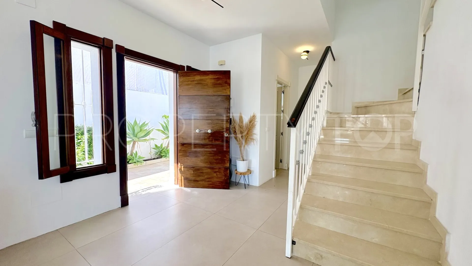 Casa a la venta con 3 dormitorios en Riviera del Sol