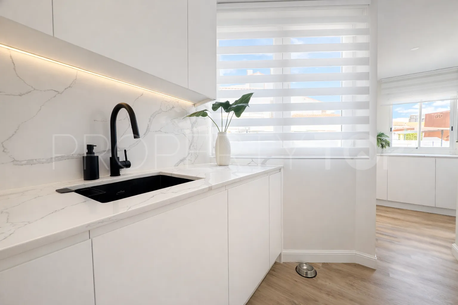 Apartment with 3 bedrooms for sale in Torrequebrada