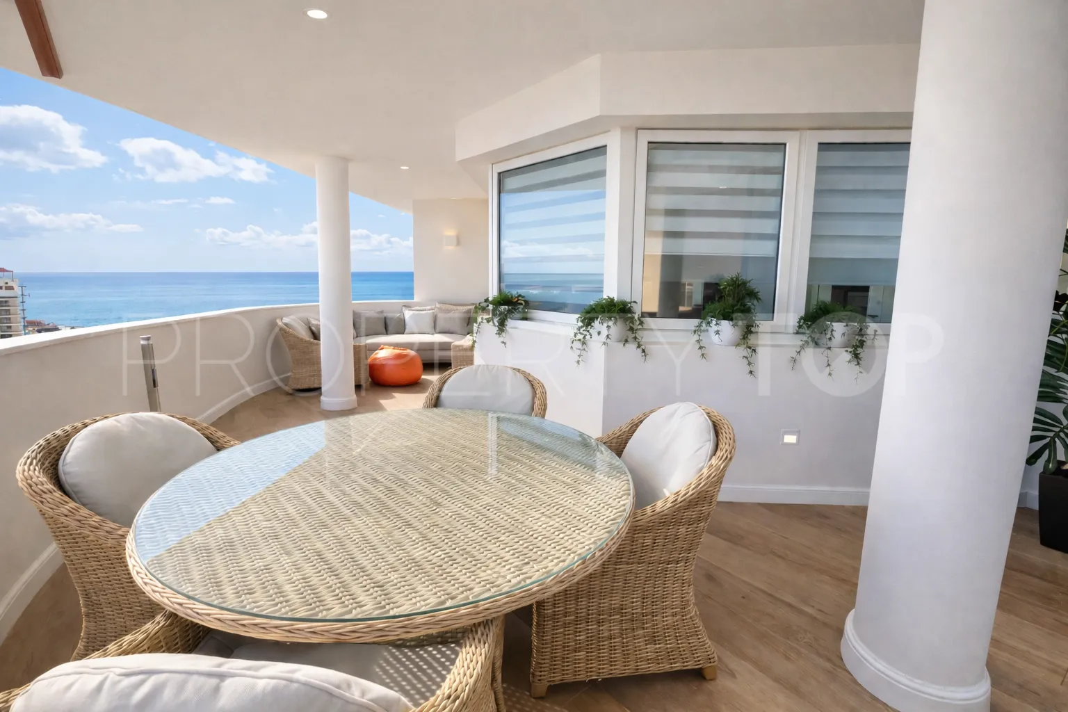 Apartment with 3 bedrooms for sale in Torrequebrada