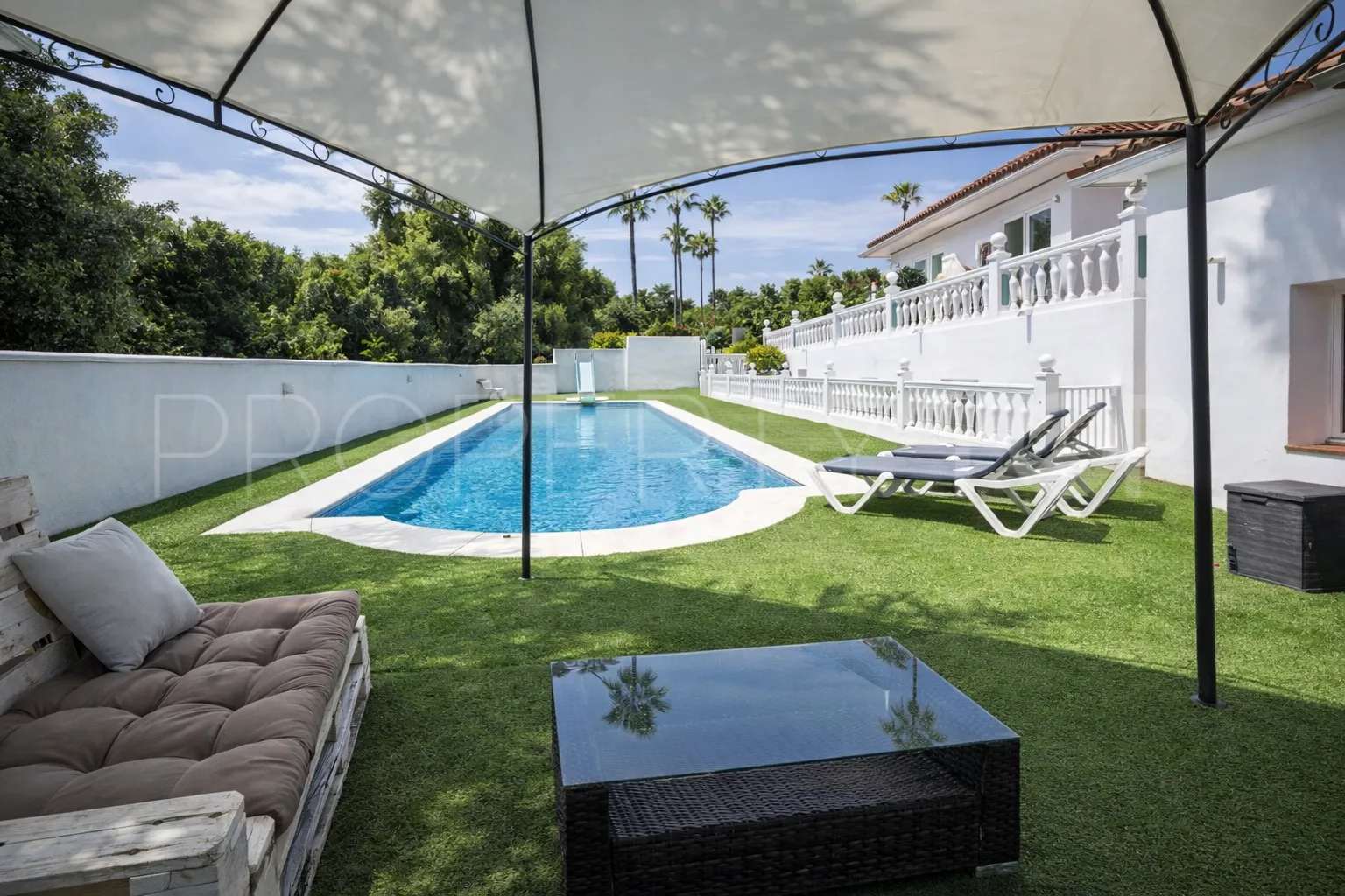 Zona B villa for sale