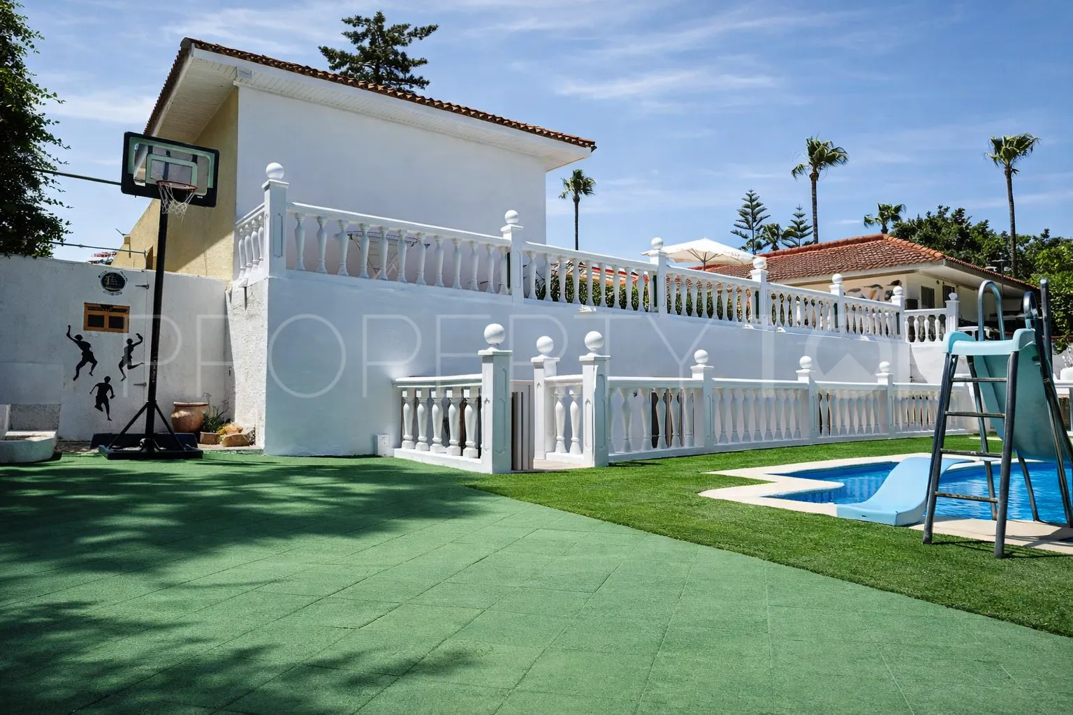 Zona B villa for sale