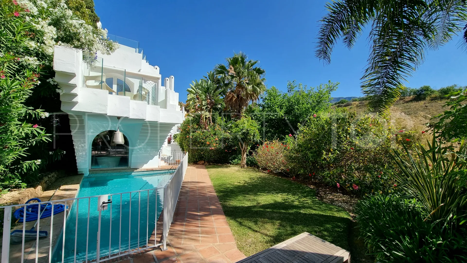 For sale Marbella Golden Mile town house