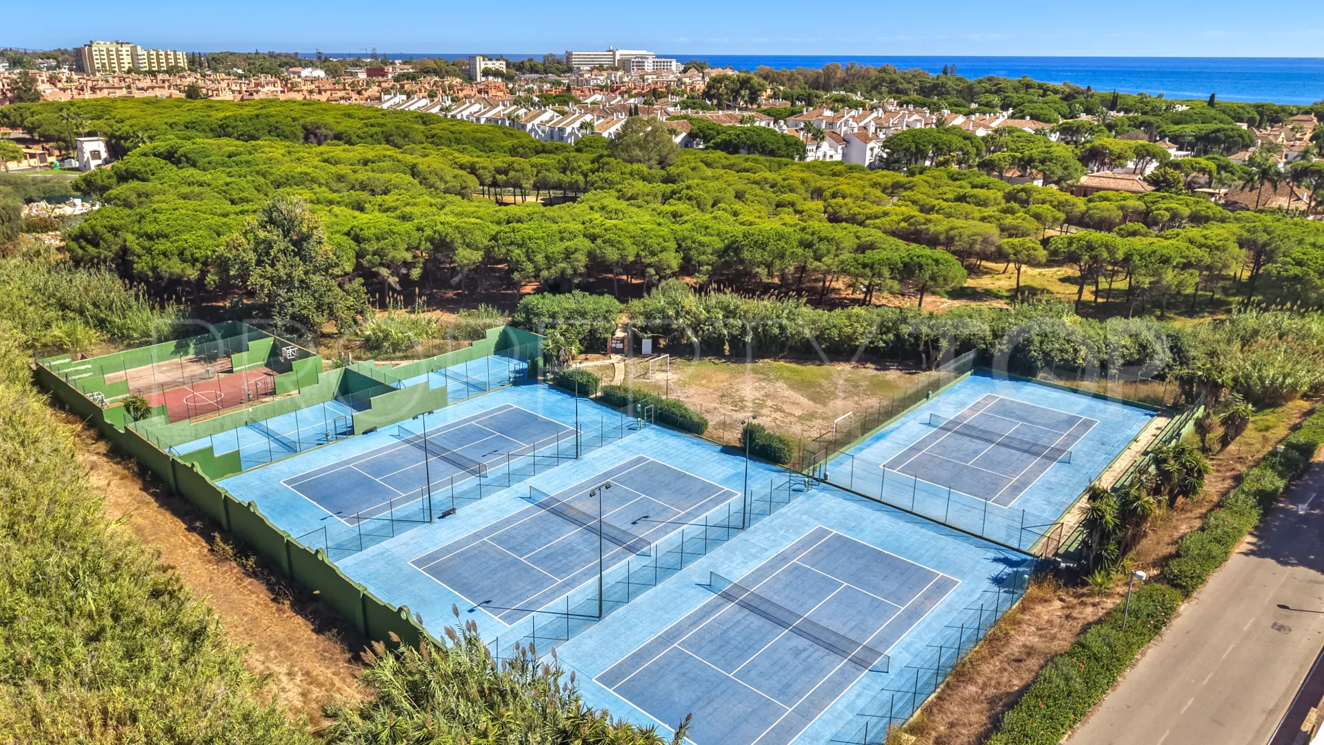 Buy 3 bedrooms apartment in El Presidente