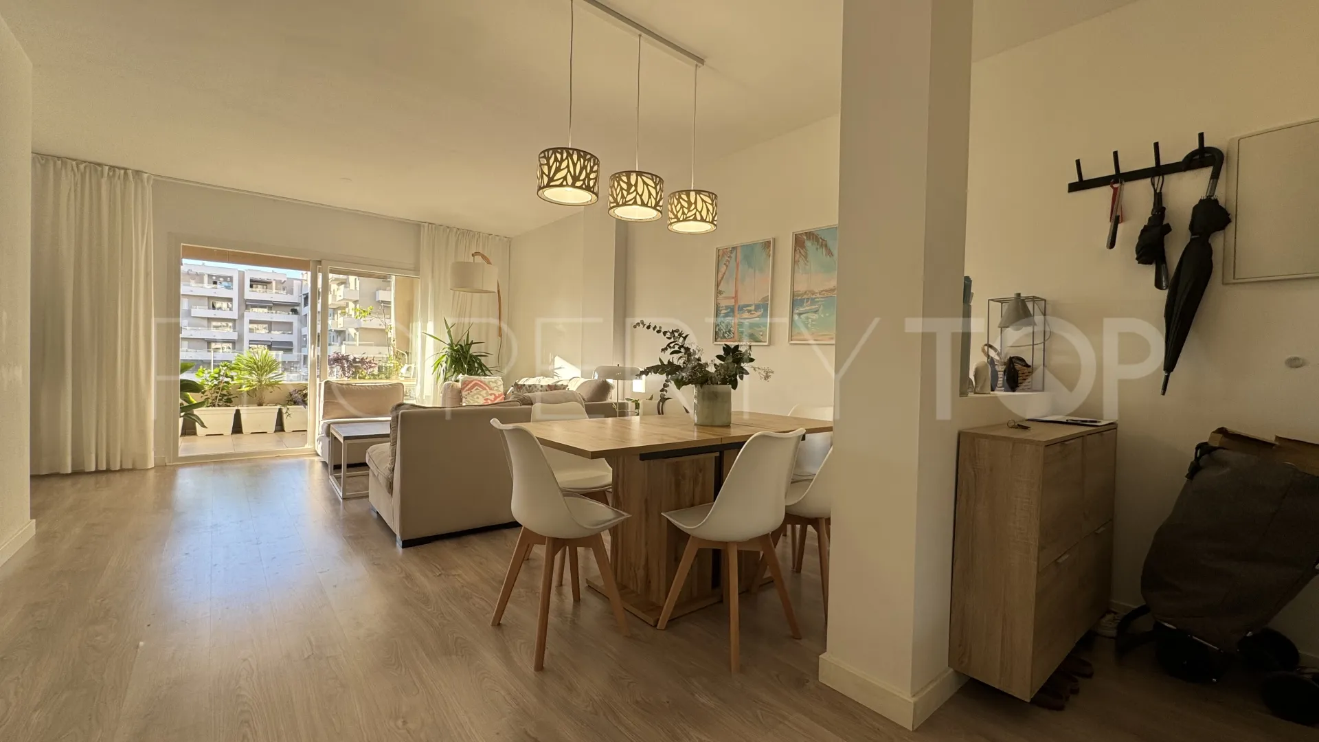 Buy Nueva Andalucia apartment