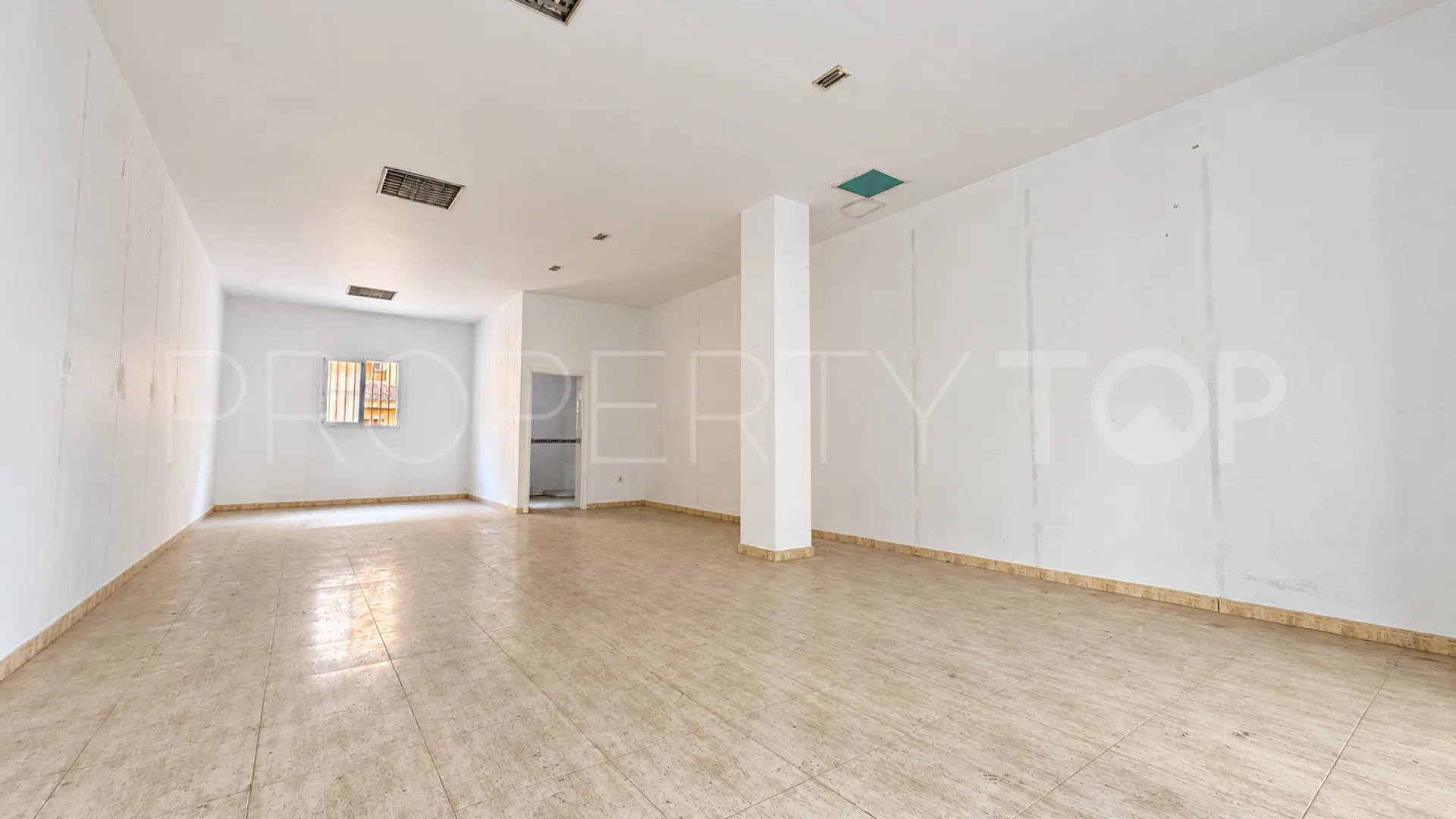 Fuengirola Centro, local comercial en venta