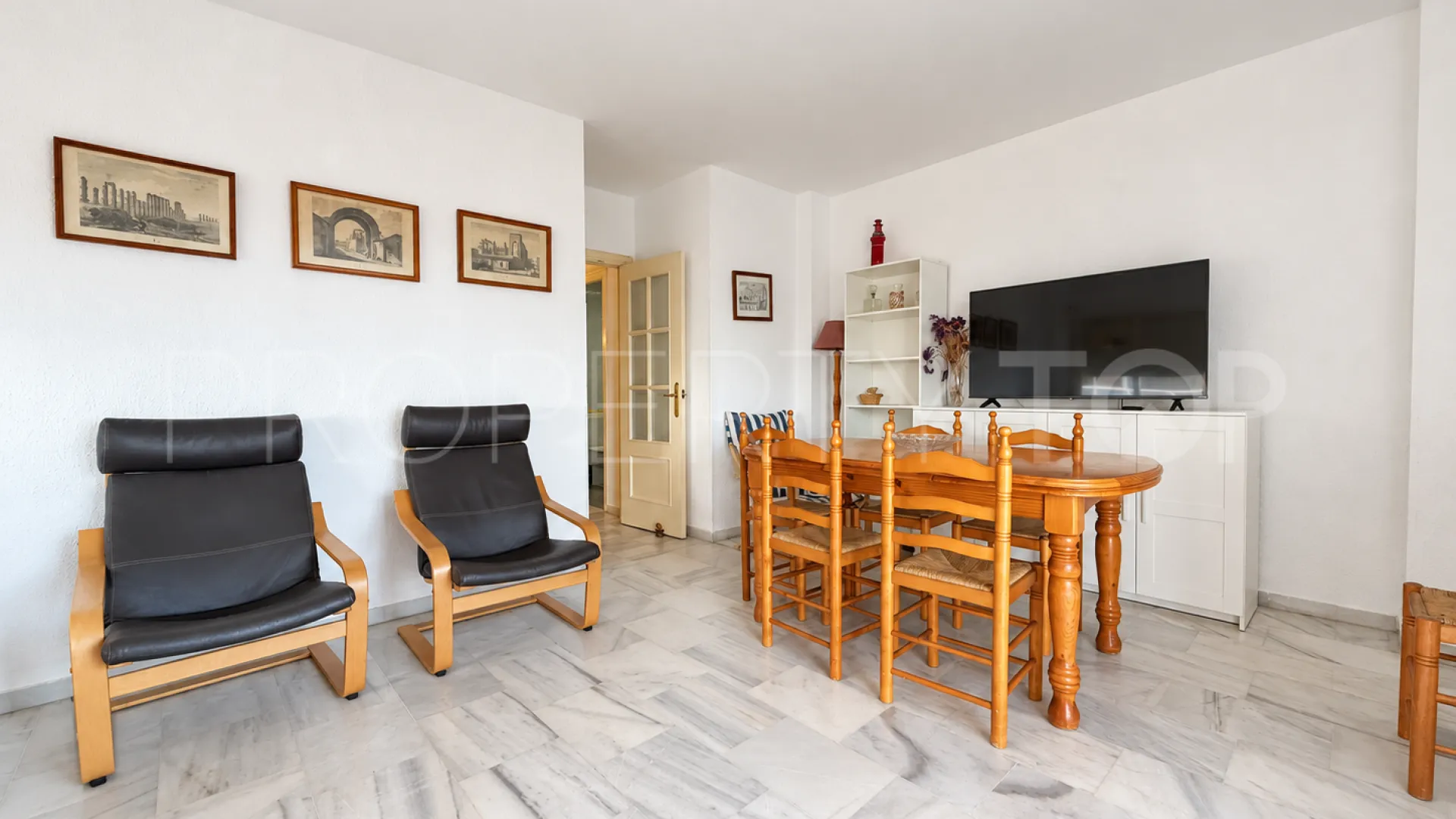 Apartamento de 2 dormitorios en venta en Las Gaviotas - Carvajal