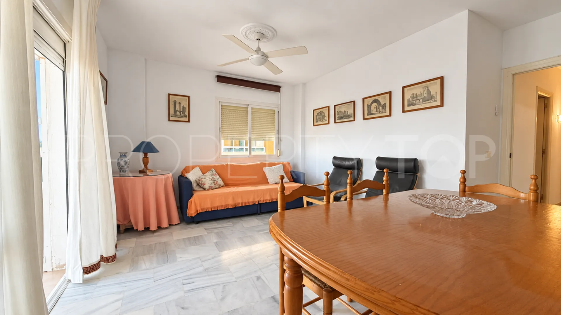 Apartamento de 2 dormitorios en venta en Las Gaviotas - Carvajal