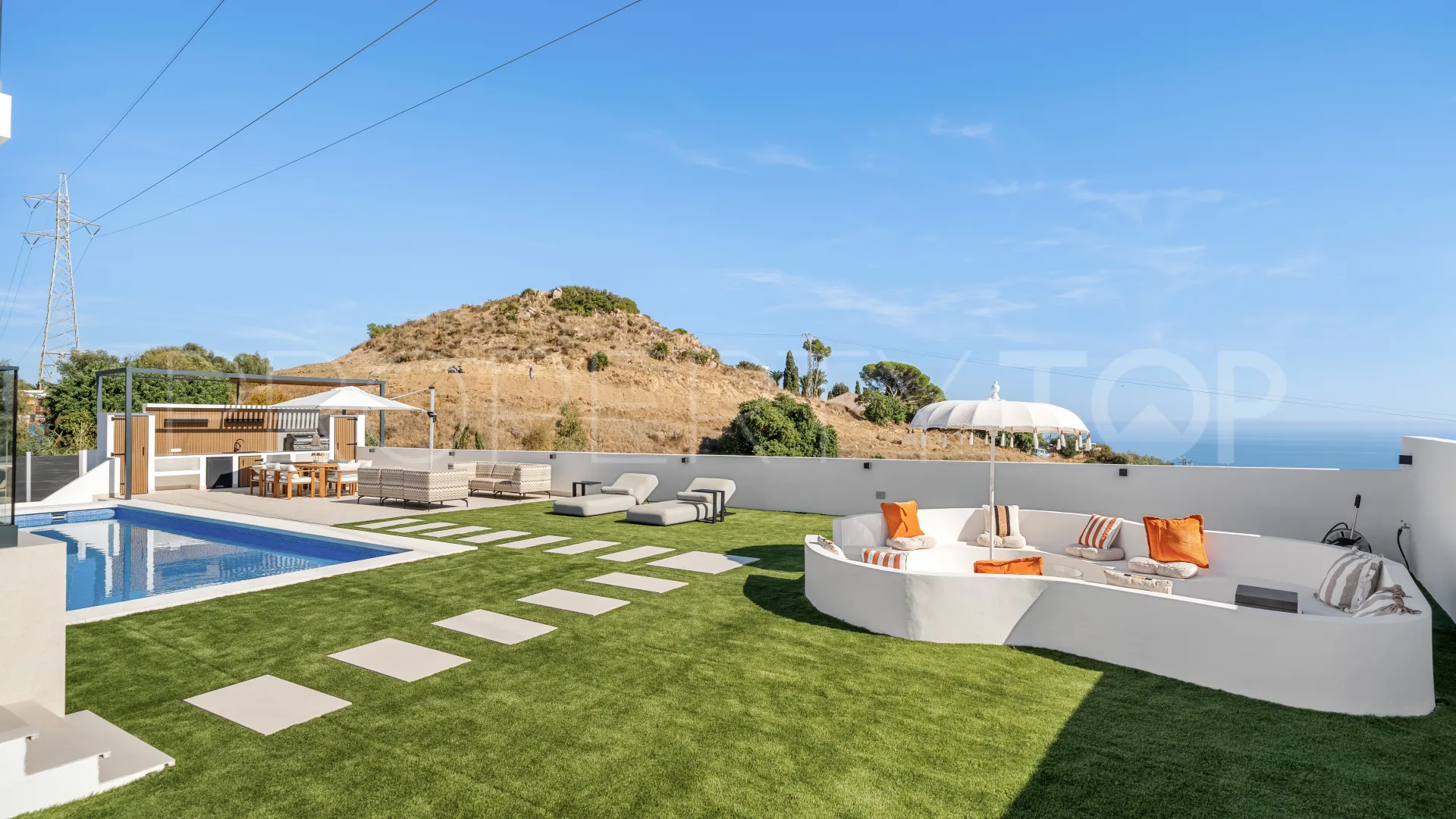 Villa en venta de 5 dormitorios en La Capellania