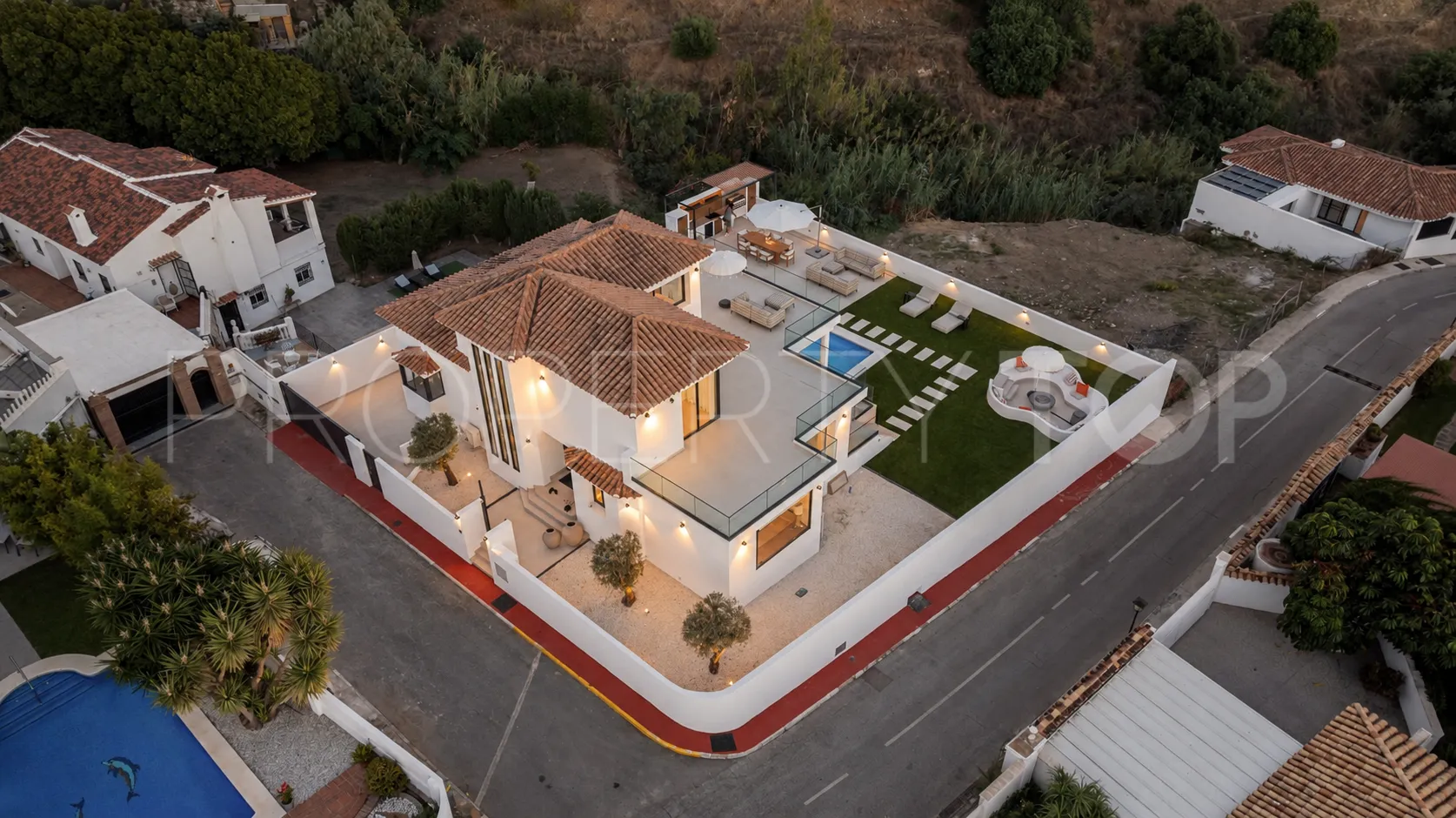 Villa en venta de 5 dormitorios en La Capellania