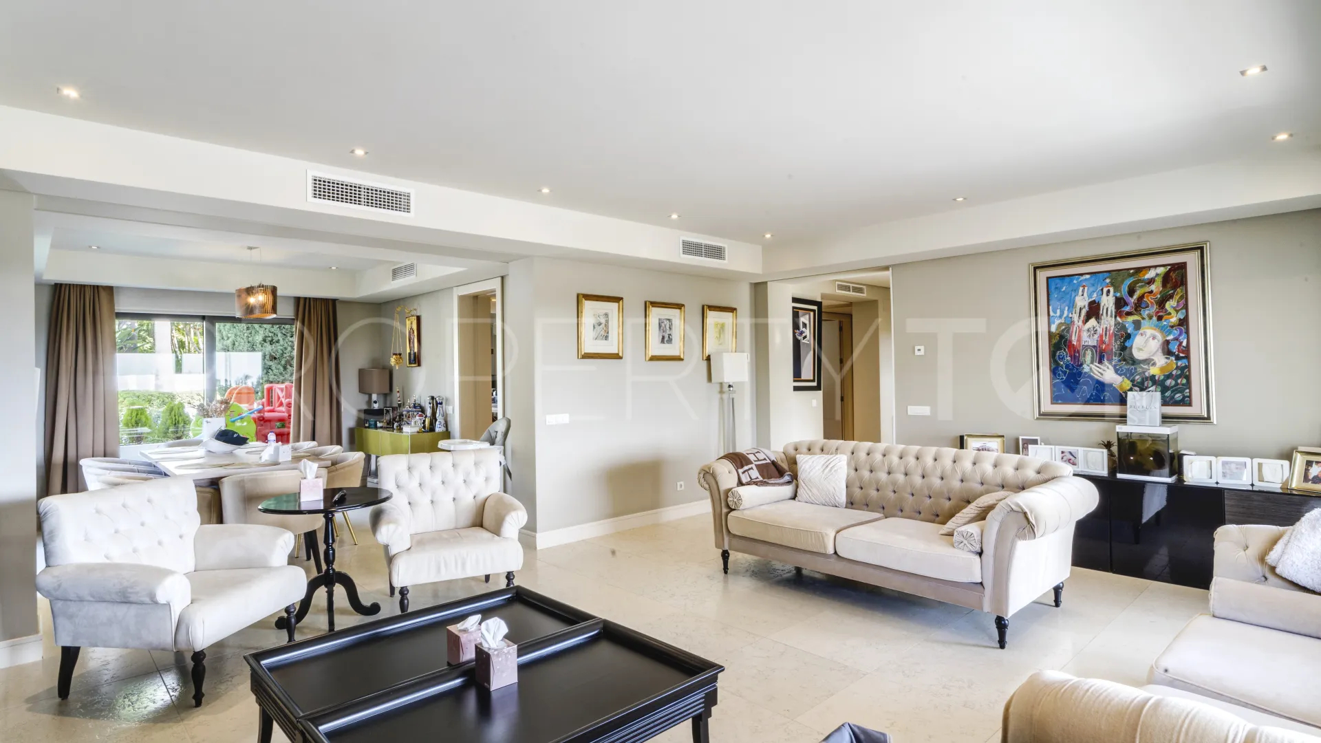 For sale villa in Lomas de Magna Marbella
