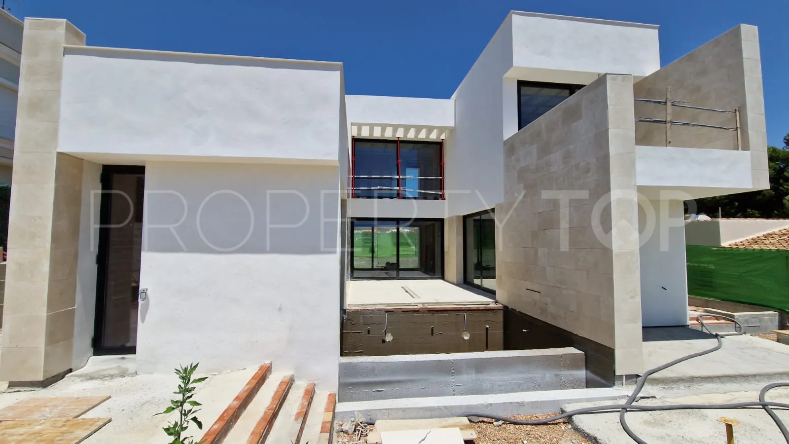 Villa a la venta en Nueva Andalucia
