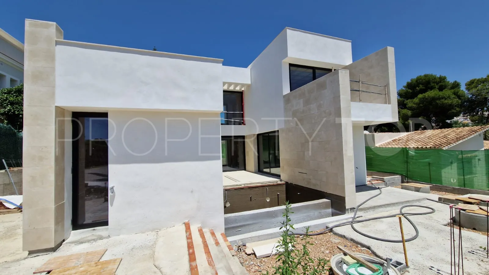 Villa a la venta en Nueva Andalucia