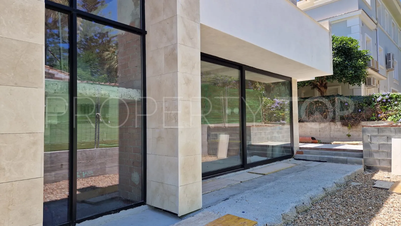 Villa a la venta en Nueva Andalucia