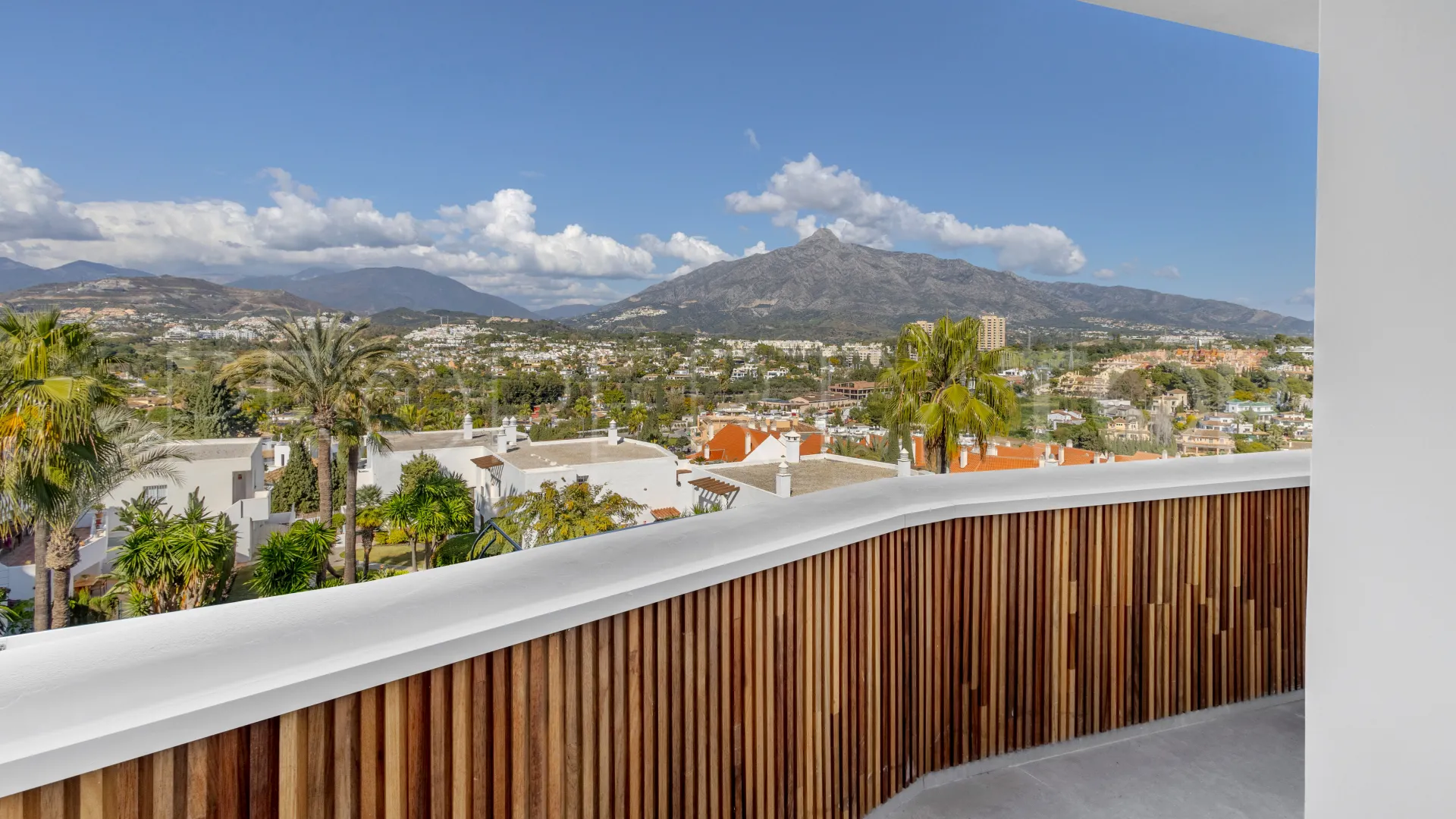 Comprar apartamento en Jardines de Andalucia