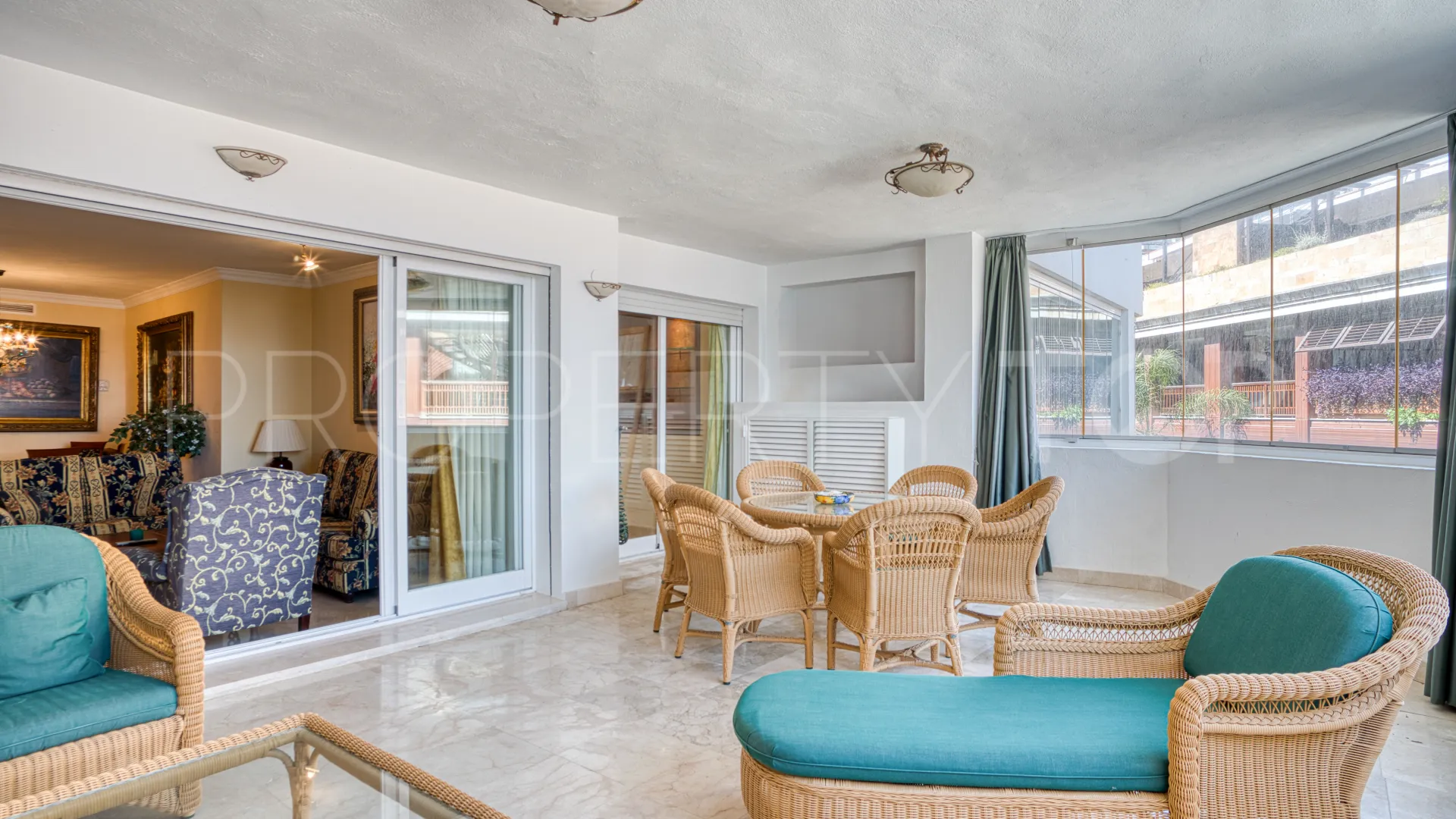 Apartamento en venta con 2 dormitorios en La Herradura