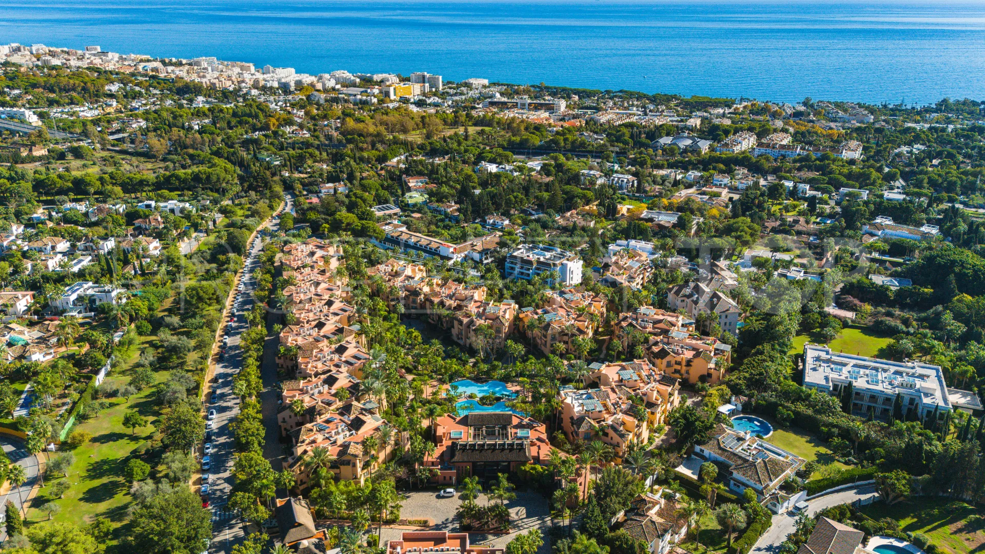 For sale ground floor apartment in Mansion Club