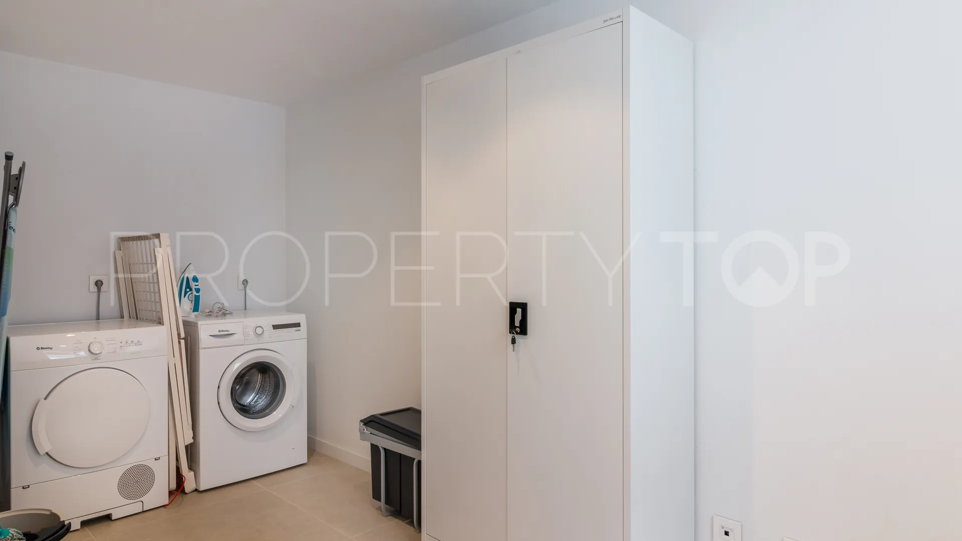 2 bedrooms town house for sale in Istan
