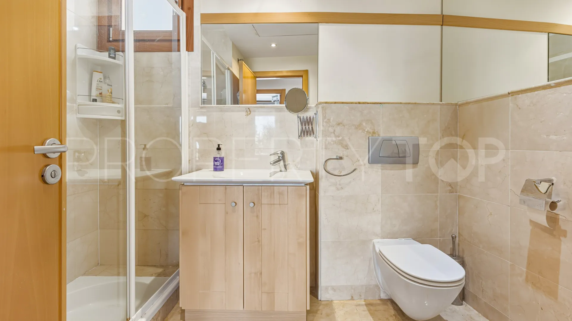 Lomas de los Monteros, apartamento planta baja en venta