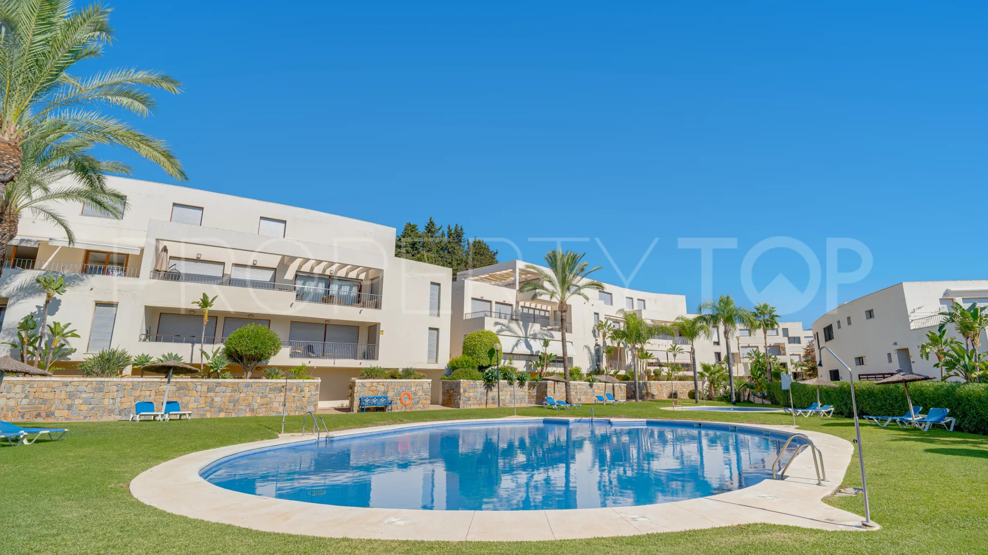 Lomas de los Monteros, apartamento planta baja en venta