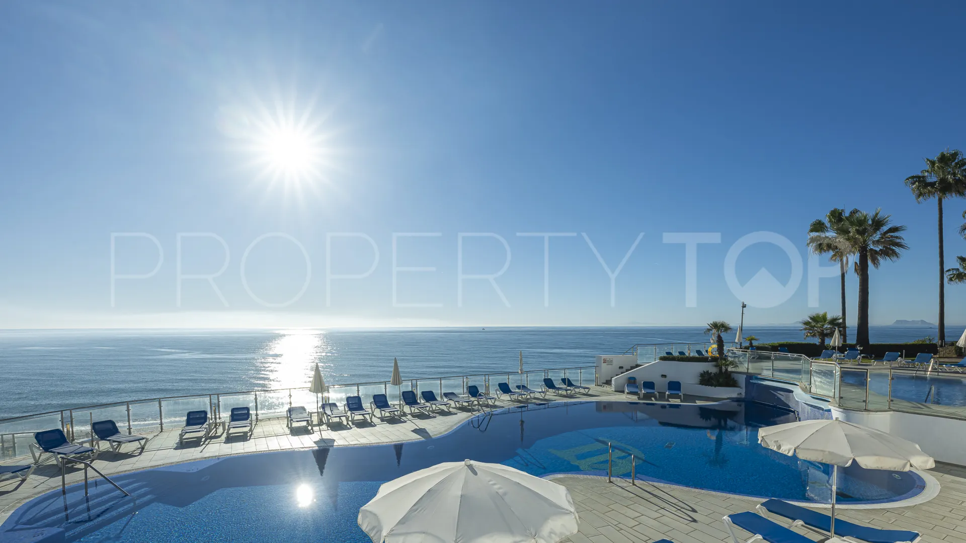 3 bedrooms penthouse for sale in Dominion Beach