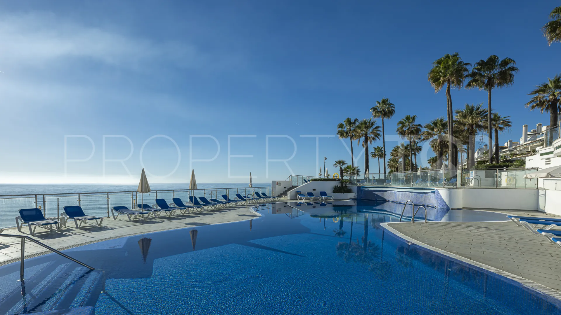 3 bedrooms penthouse for sale in Dominion Beach