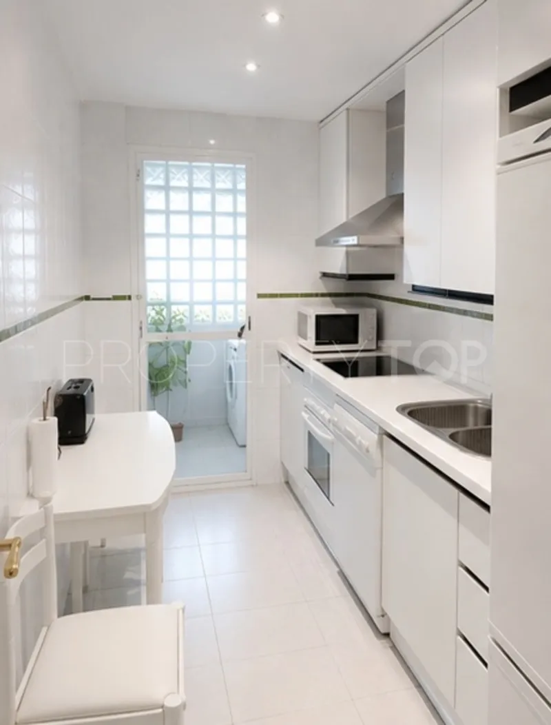 For sale apartment in Hacienda Nagüeles I with 2 bedrooms