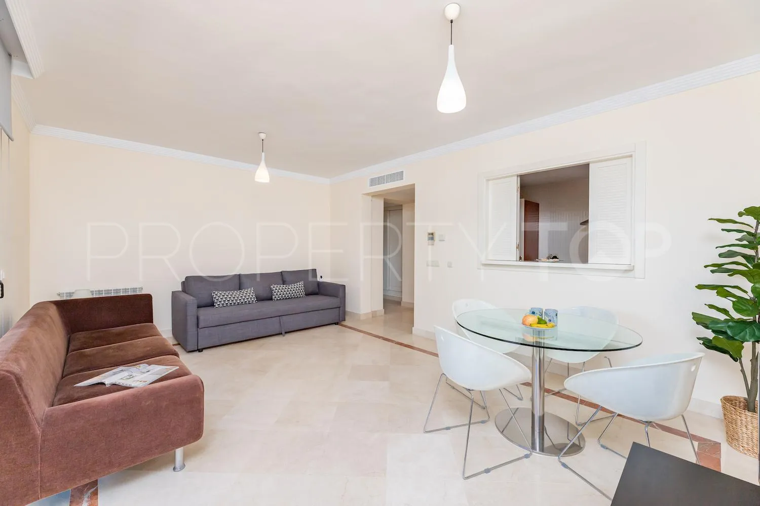 Apartamento planta baja a la venta con 1 dormitorio en Atalaya de Rio Verde
