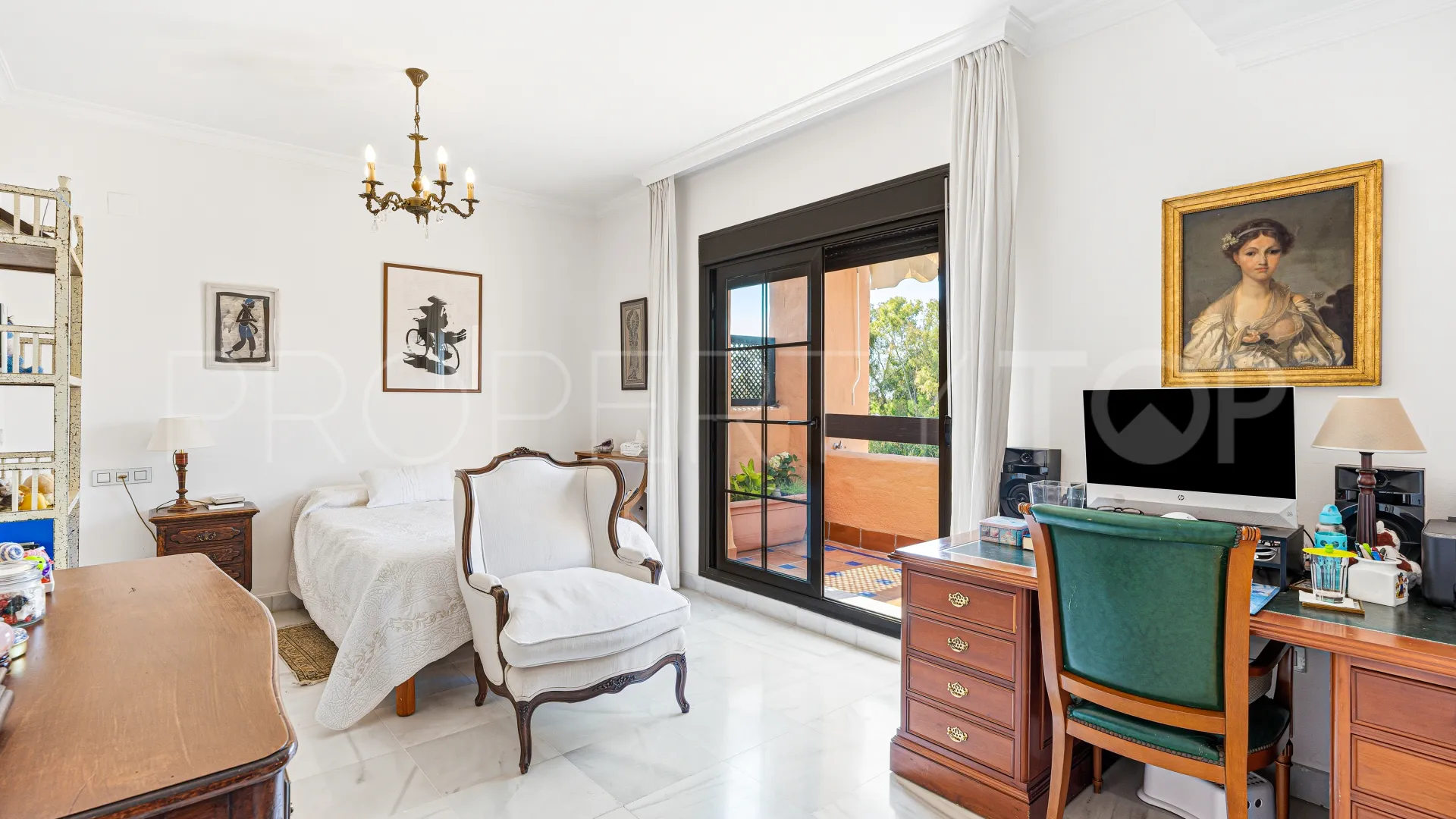 Atico duplex con 4 dormitorios en venta en Hacienda del Sol