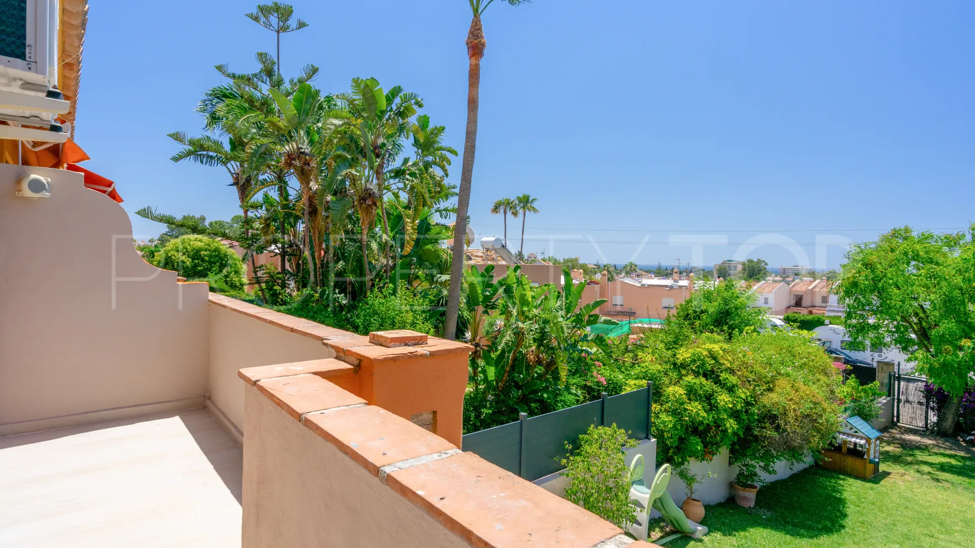 Buy Vista Azur town house