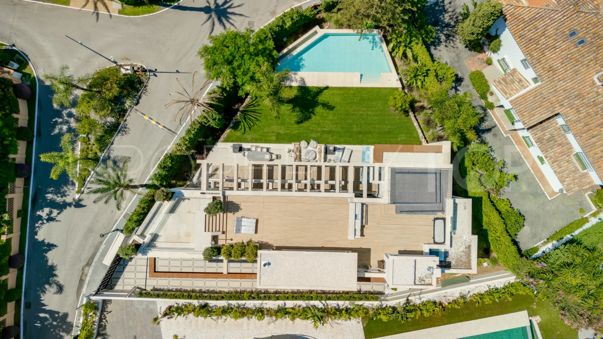 Comprar villa en Los Monteros Playa de 5 dormitorios