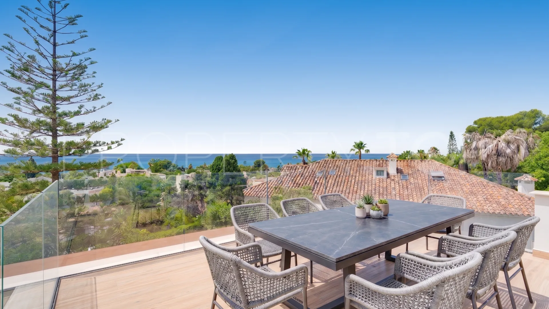 Comprar villa en Los Monteros Playa de 5 dormitorios