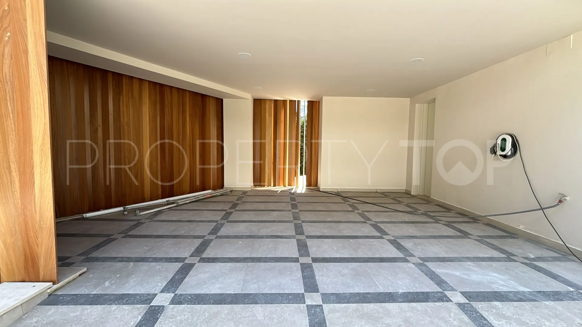 Comprar villa en Los Monteros Playa de 5 dormitorios