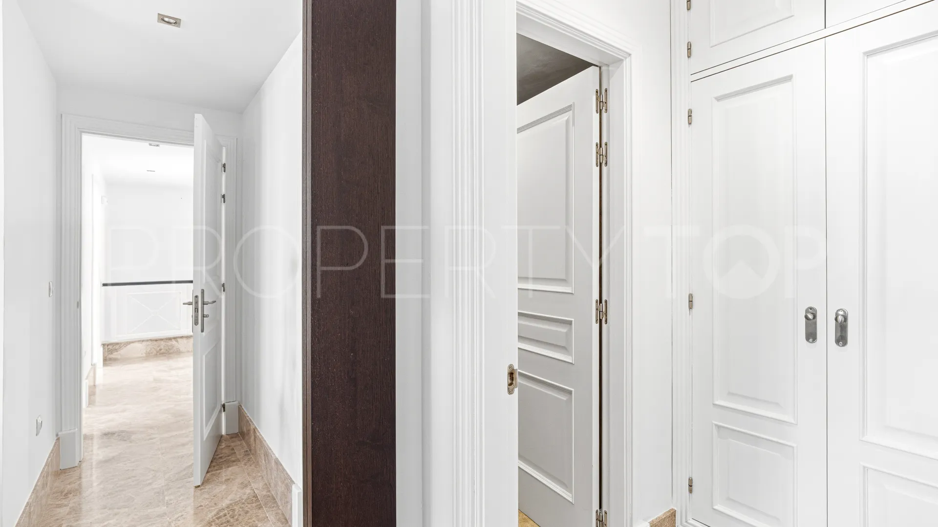 Duplex penthouse for sale in Santa Clara with 3 bedrooms