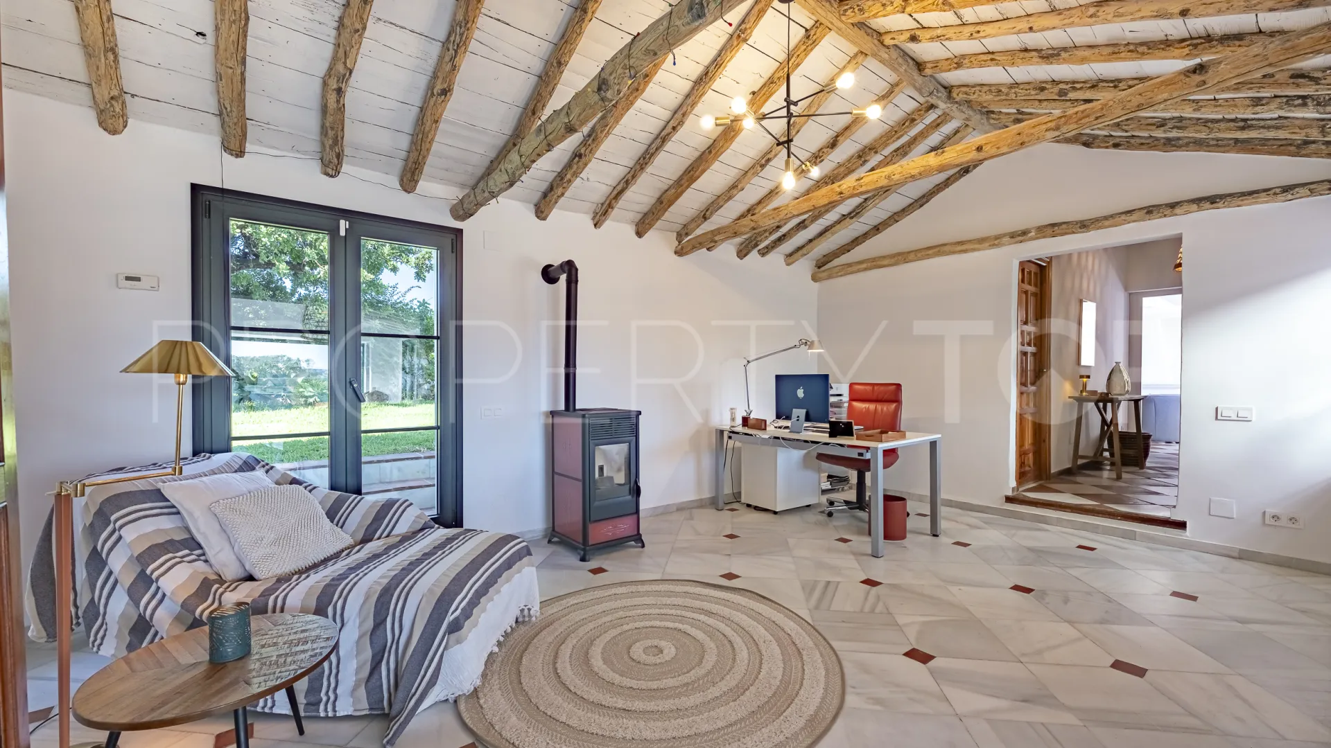 Buy Guadalmina Alta 3 bedrooms villa