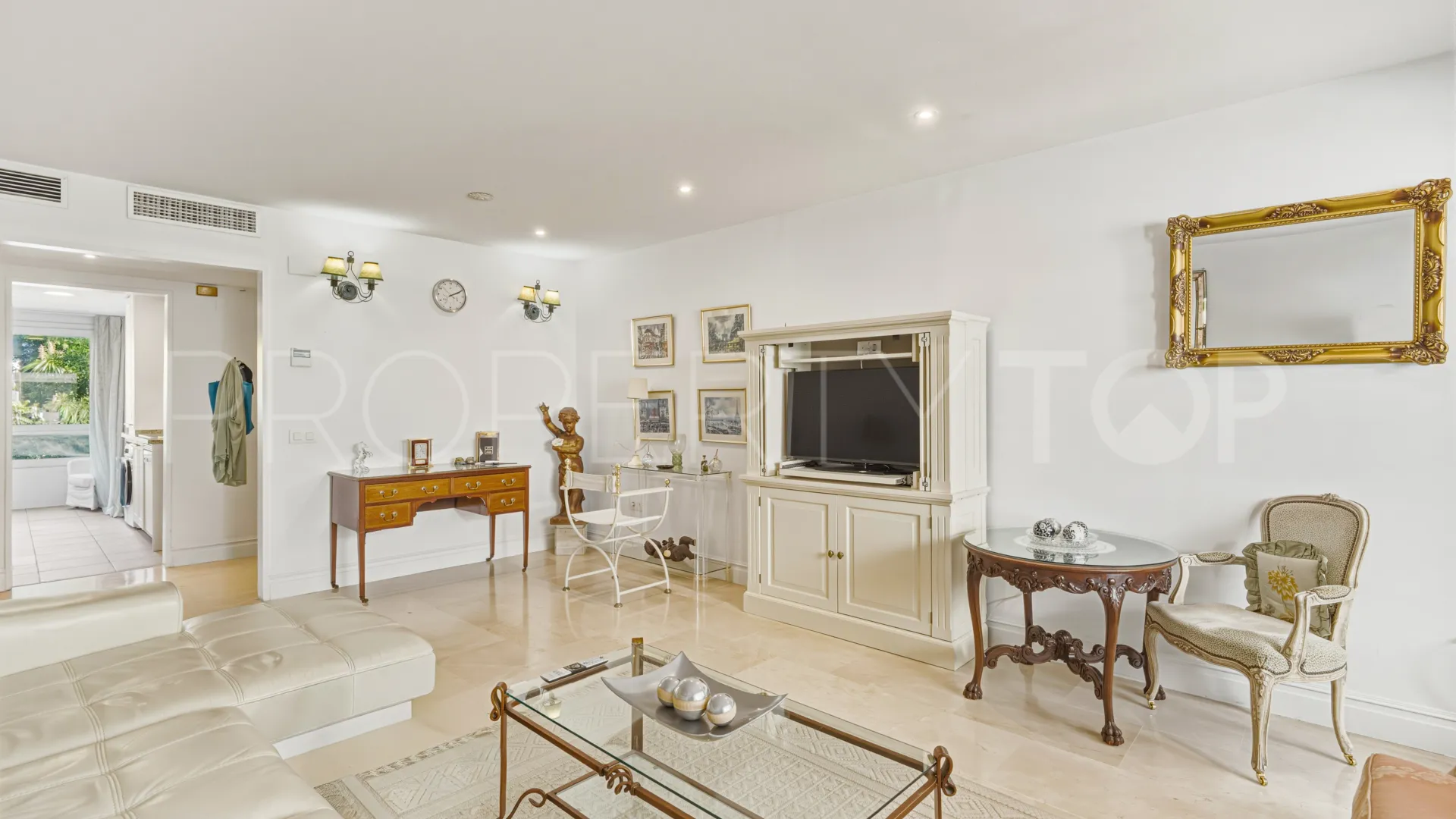 Apartamento en venta en Las Cañas Beach